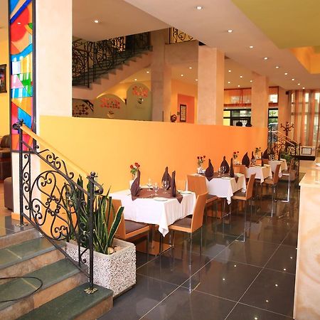 Reliance Hotel Apartment Addis Abeba Esterno foto